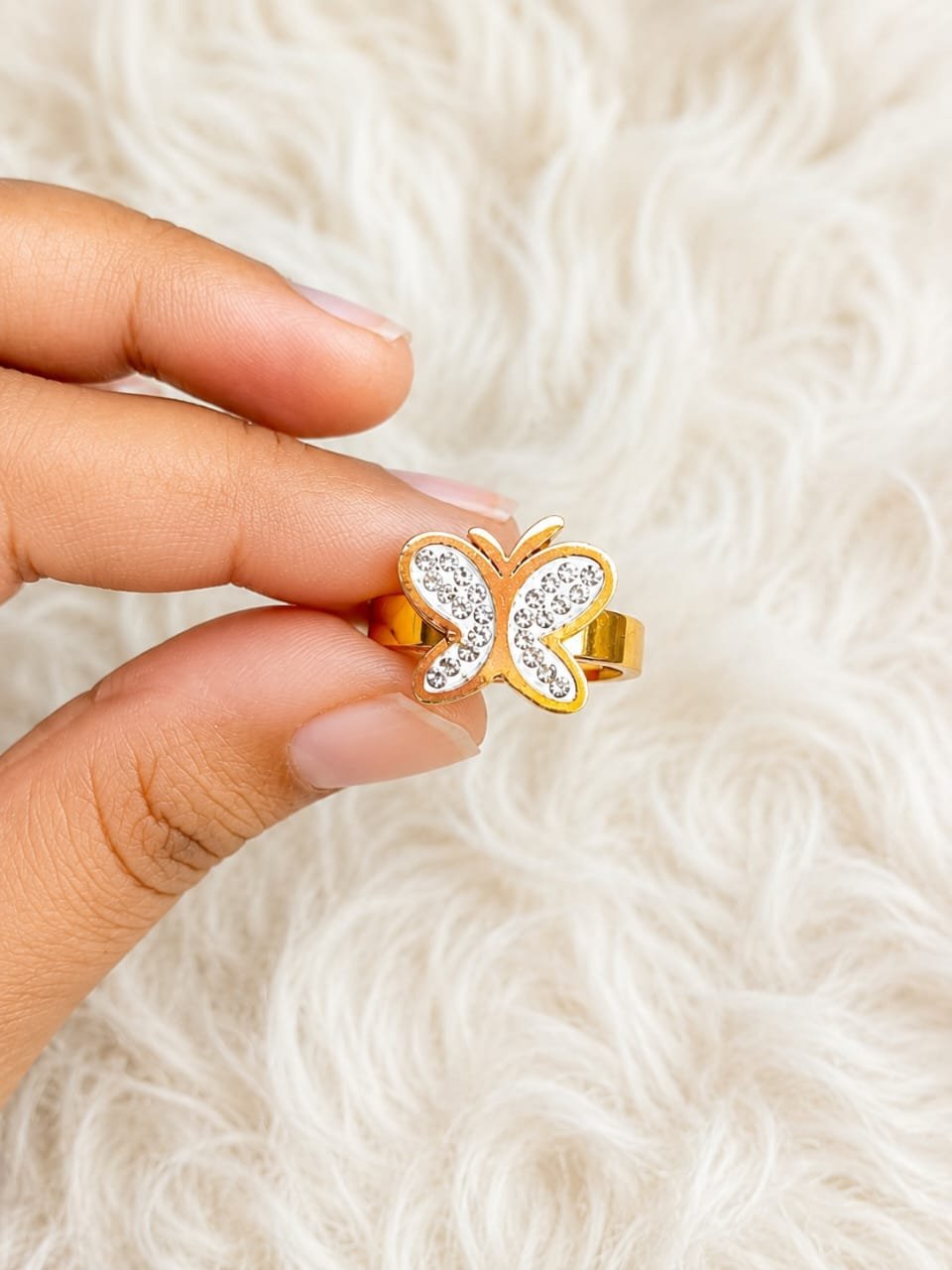 Golden Butterfly Ring Size 17 18 19 - Image 2