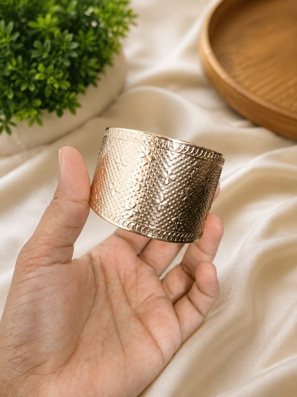 Handcuffs Bracelet - Image 2