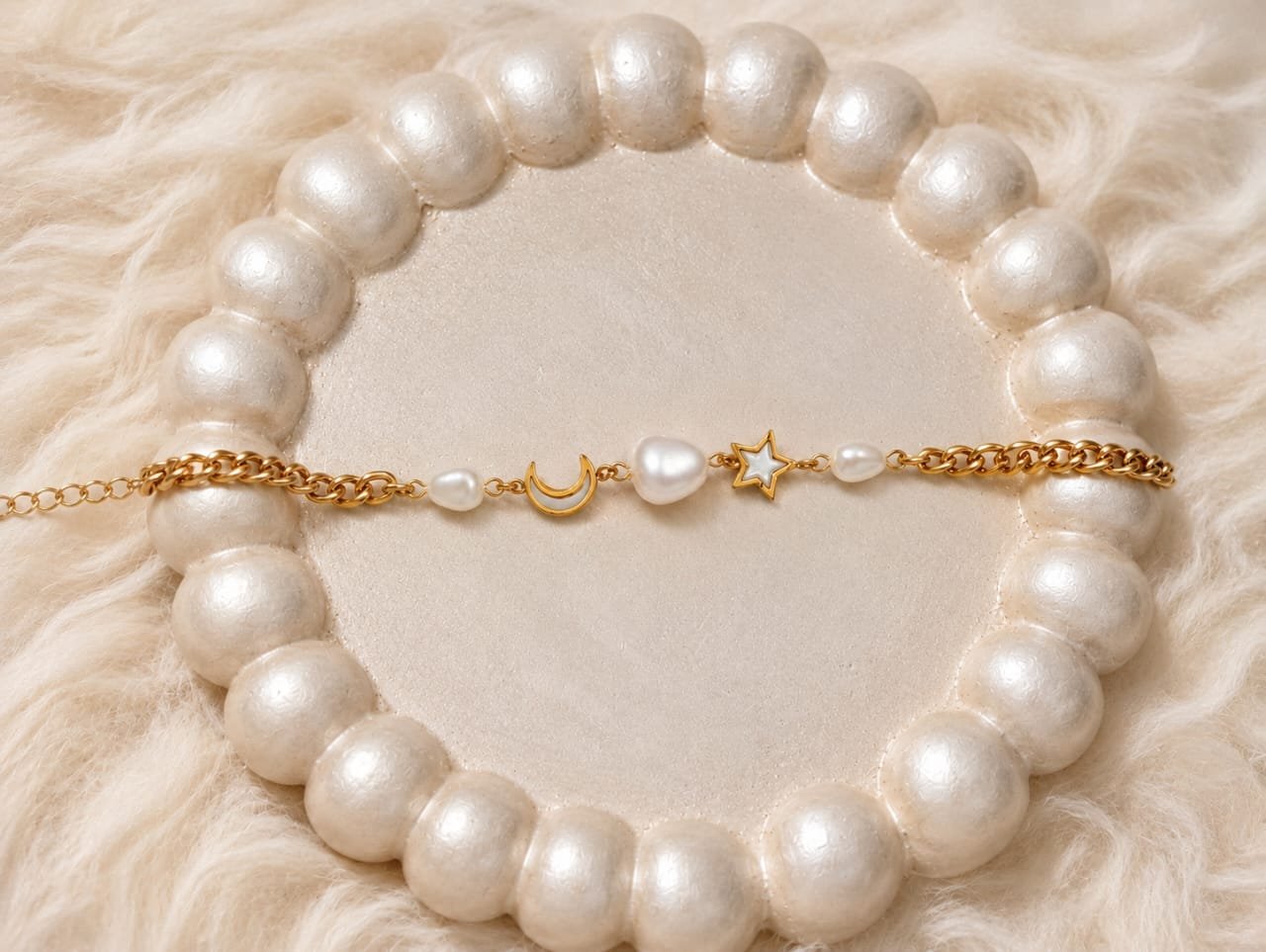 Moon & Star Gold Chain Bracelet