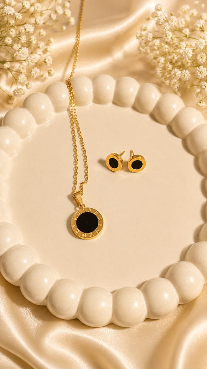 Black Roman Pendant Necklace & Earrings Set