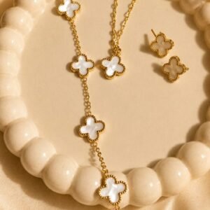White Clover Necklace, Bracelet & Stud Earrings Set