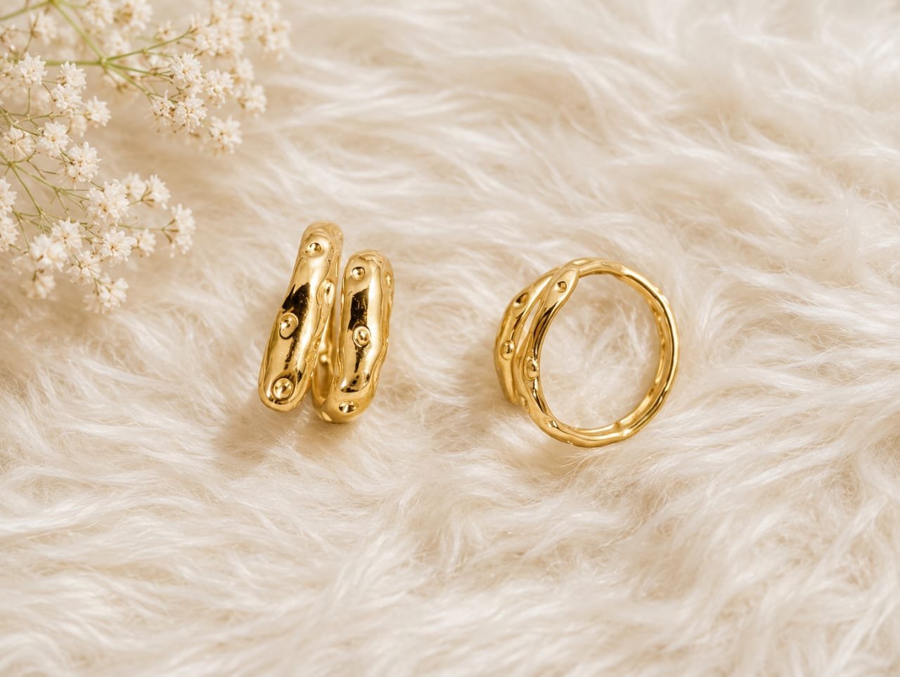 Luxury Gold Textured Bubble Band Ring