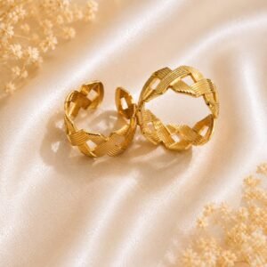 Elegant Gold Braided Open Ring Set